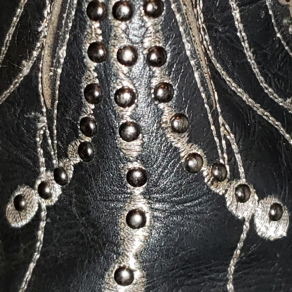 Corral Black and Silver Heeled Boots - Picture 11 of 15